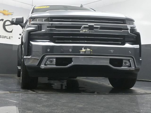 Used 2021 Chevrolet Silverado 1500 LTZ w/ LTZ Convenience Package II image 3