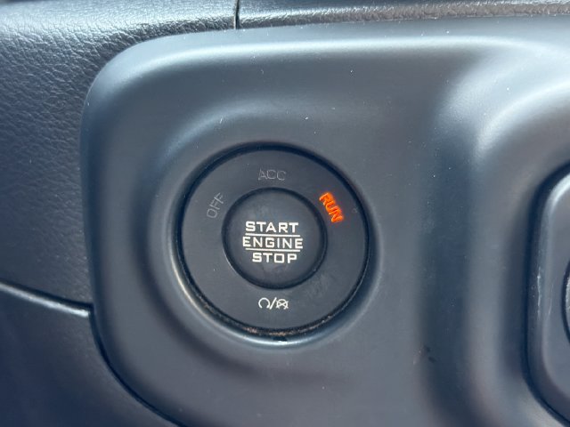 Used 2021 Jeep Gladiator Sport AWD/4WD image 22