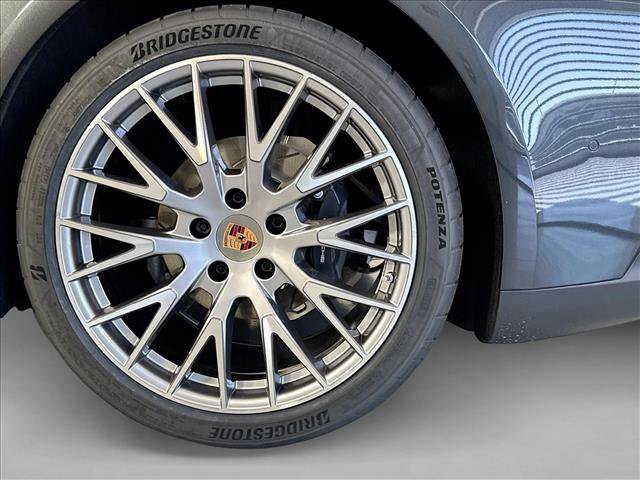 New 2026 Porsche Panamera image 25