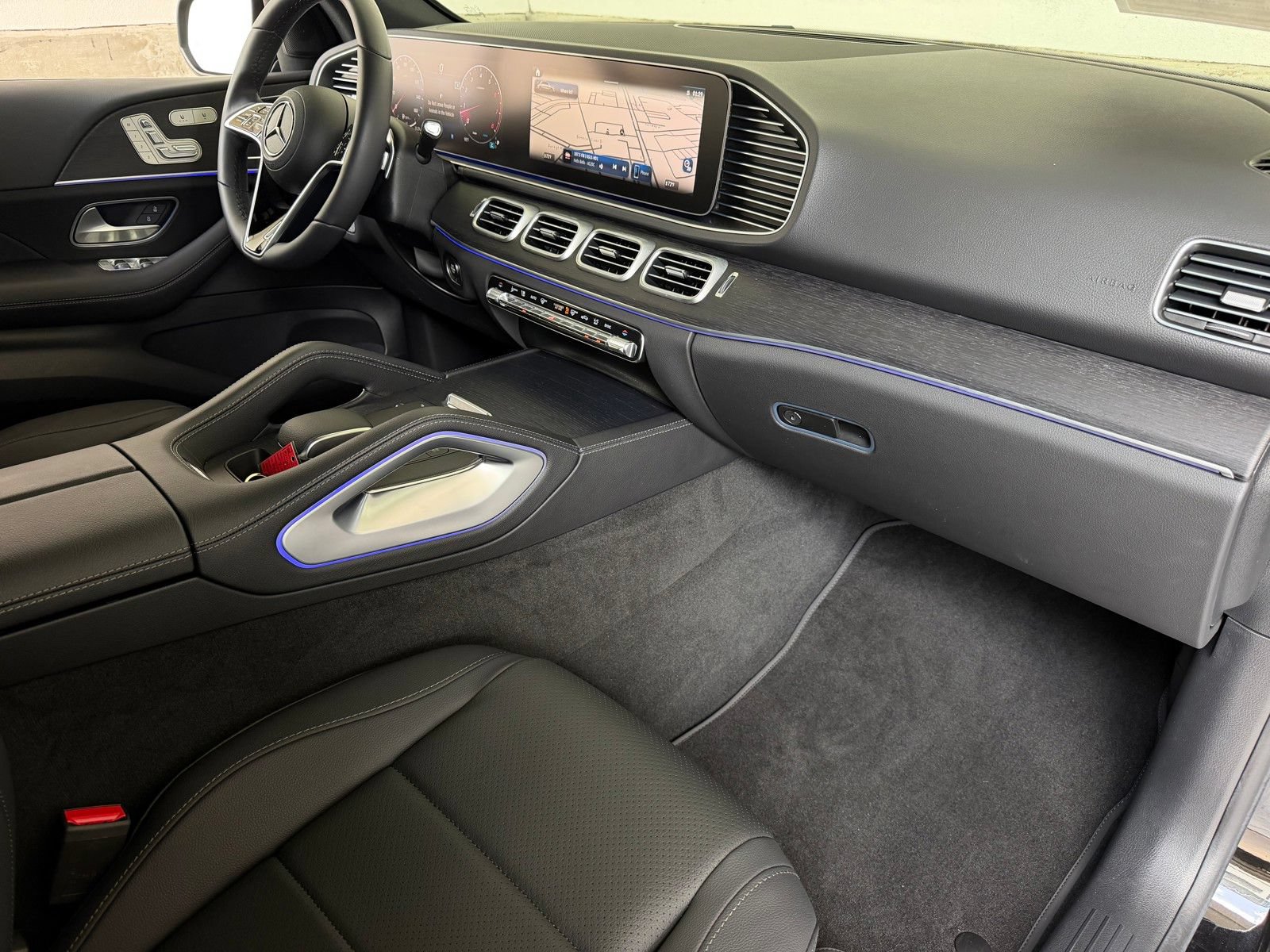 Certified 2025 Mercedes-Benz GLE 450 4MATIC image 19