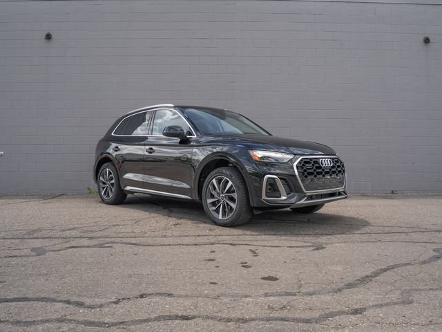 Certified 2023 Audi Q5 2.0T Prestige w/ Prestige Package AWD/4WD image 9