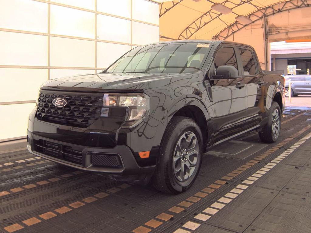 Used 2025 Ford Maverick XLT w/ Equipment Group 302A image 1