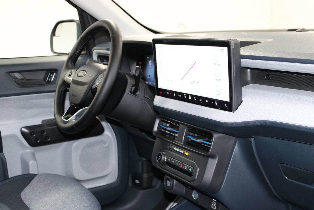 New 2026 Ford Maverick XLT image 27