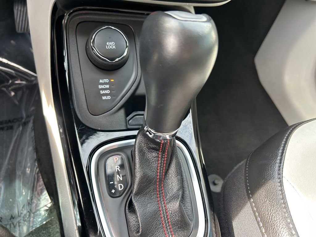 Used 2020 Jeep Compass Limited w/ Advanced Safety Group image 27