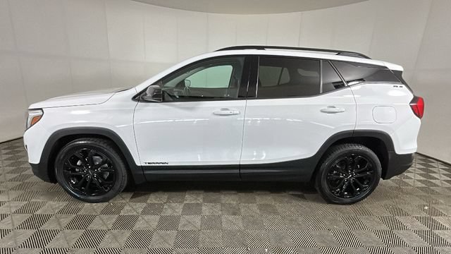 Used 2021 GMC Terrain SLE w/ Driver Convenience Package FWD image 5