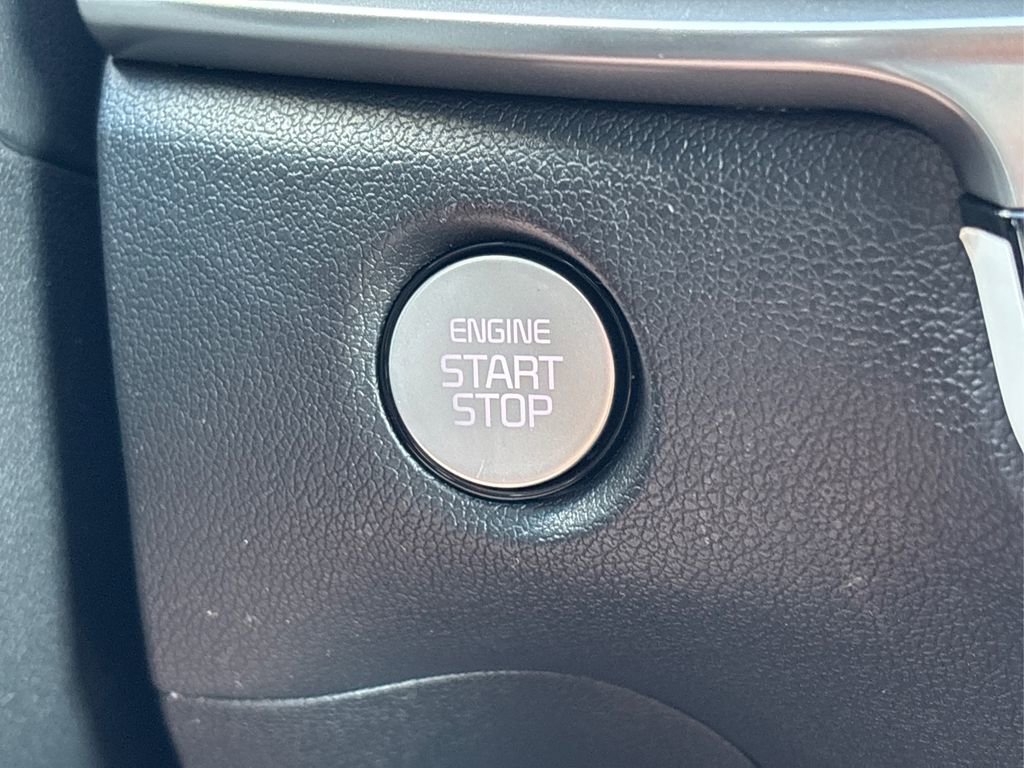 New 2026 Kia Sorento S w/ S Panoramic Sunroof Package image 22