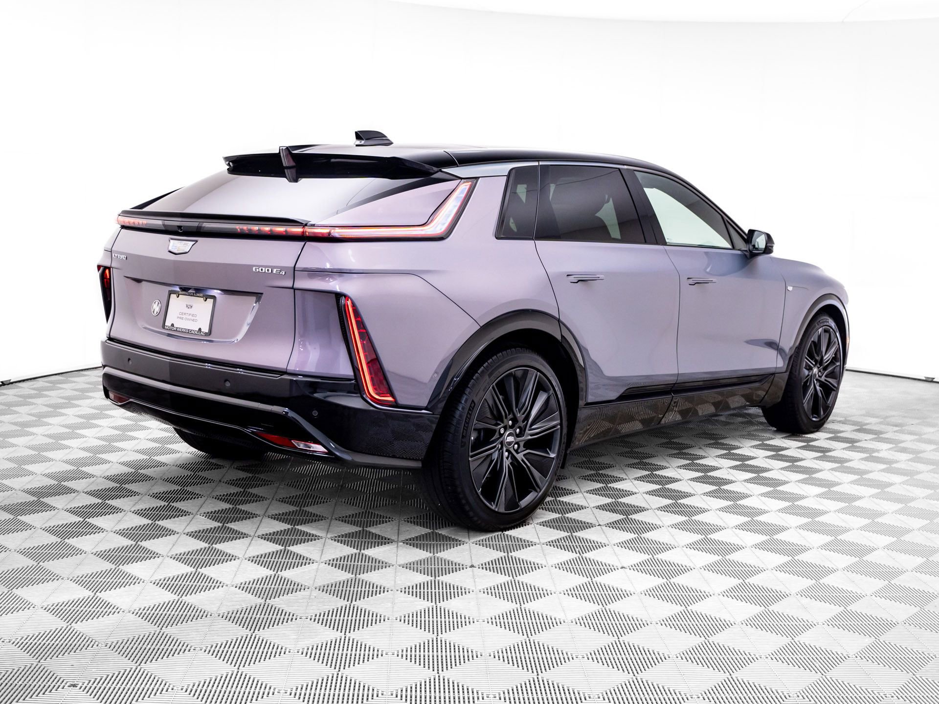 Certified 2024 Cadillac Lyriq Sport w/ LPO, Floor Liner Package AWD/4WD image 6