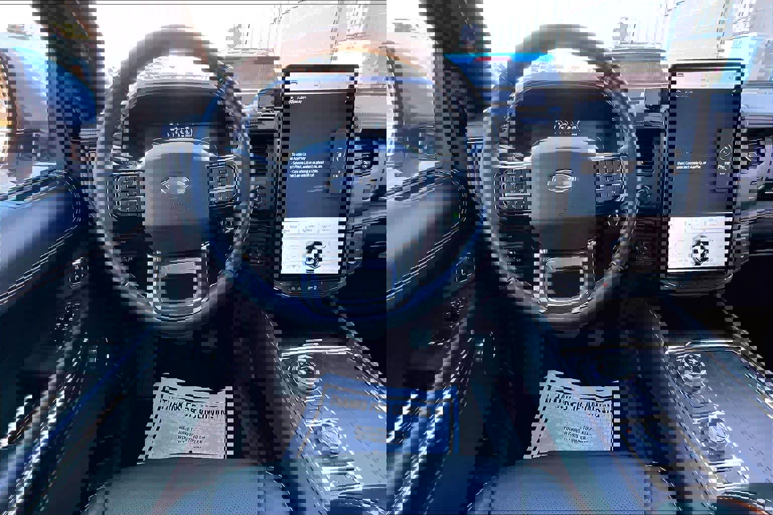 Used 2023 Ford Expedition Platinum image 5