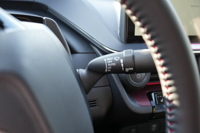 Used 2026 Toyota Prius Plug-In Hybrid FWD image 29