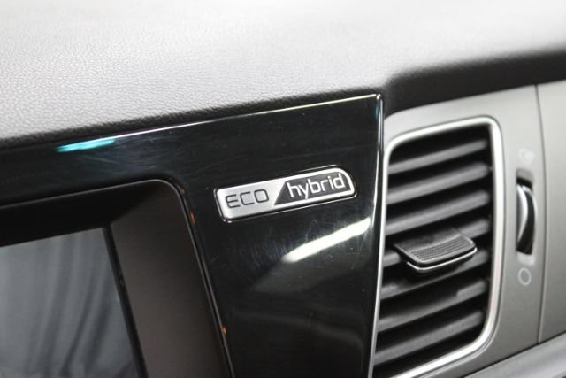 Used 2019 Kia Niro LX FWD image 16