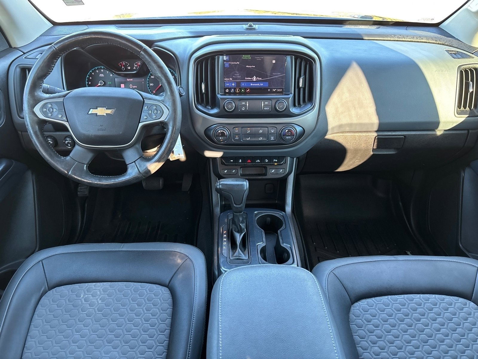 Used 2019 Chevrolet Colorado Z71 image 2