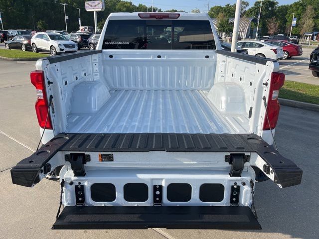 New 2026 Chevrolet Silverado 1500 LTZ image 9