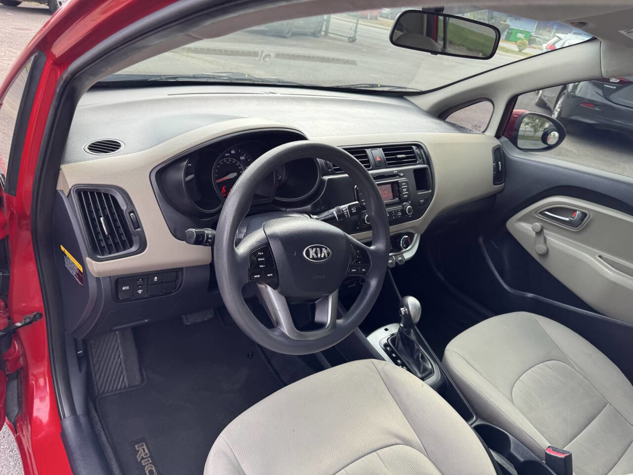 Used 2014 Kia Rio LX image 19