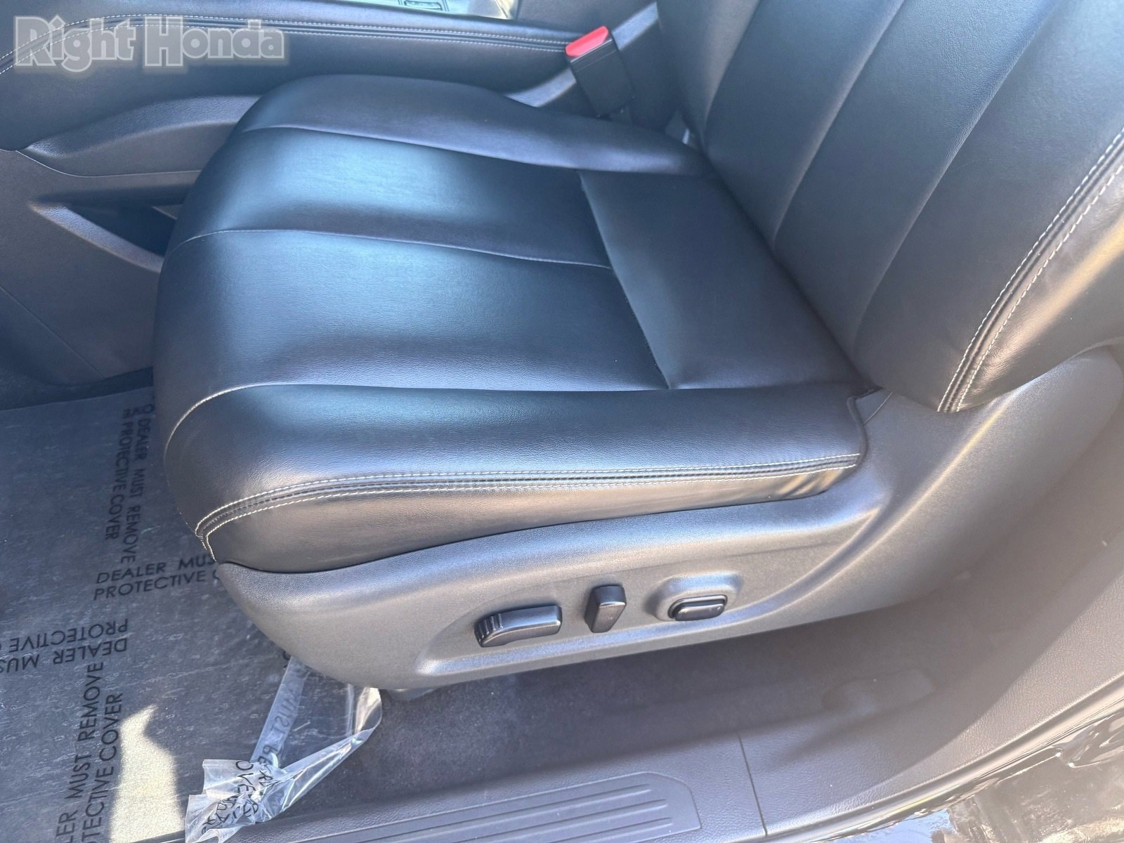 Used 2023 Nissan Murano SV image 13