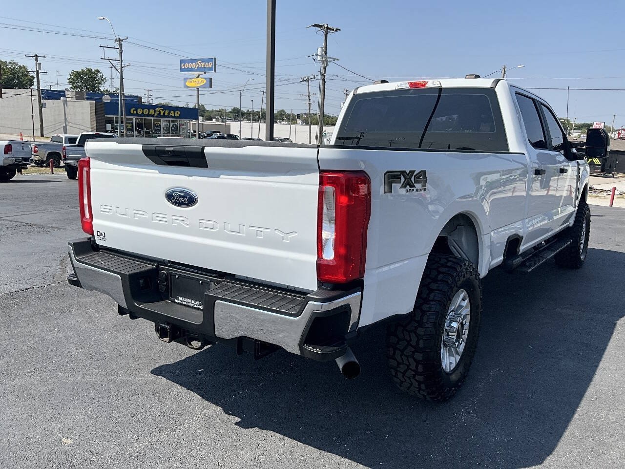 Used 2023 Ford F350 XL w/ XL Chrome Package AWD/4WD image 5