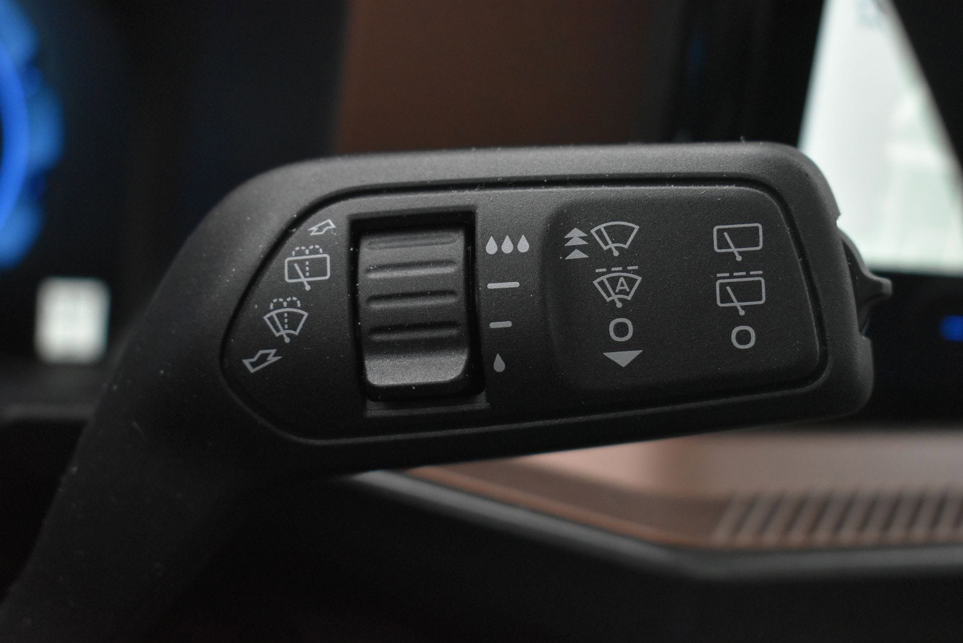 Used 2025 Ford Bronco Sport Outer Banks w/ Outer Banks Tech Package+ AWD/4WD image 26