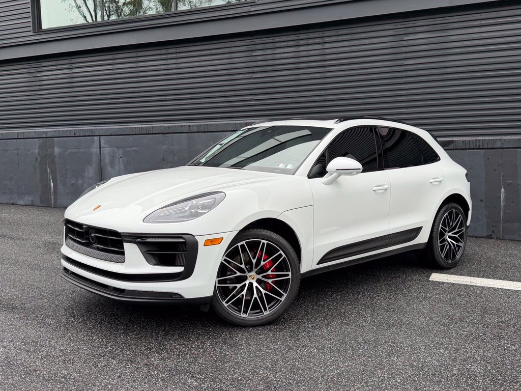 Certified 2023 Porsche Macan S AWD/4WD image 6