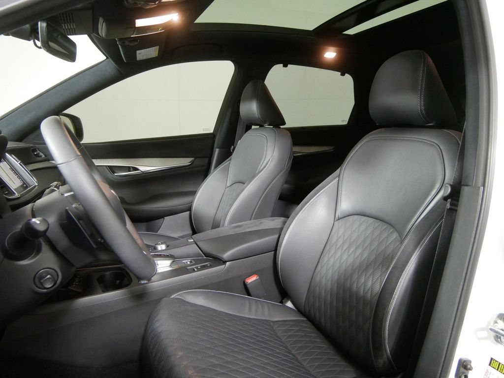 Used 2024 INFINITI QX50 Autograph AWD/4WD image 14