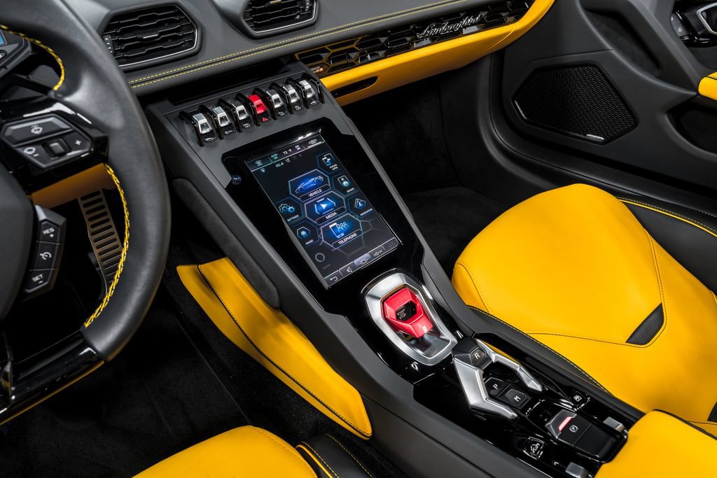 Used 2023 Lamborghini Huracan EVO AWD/4WD image 23