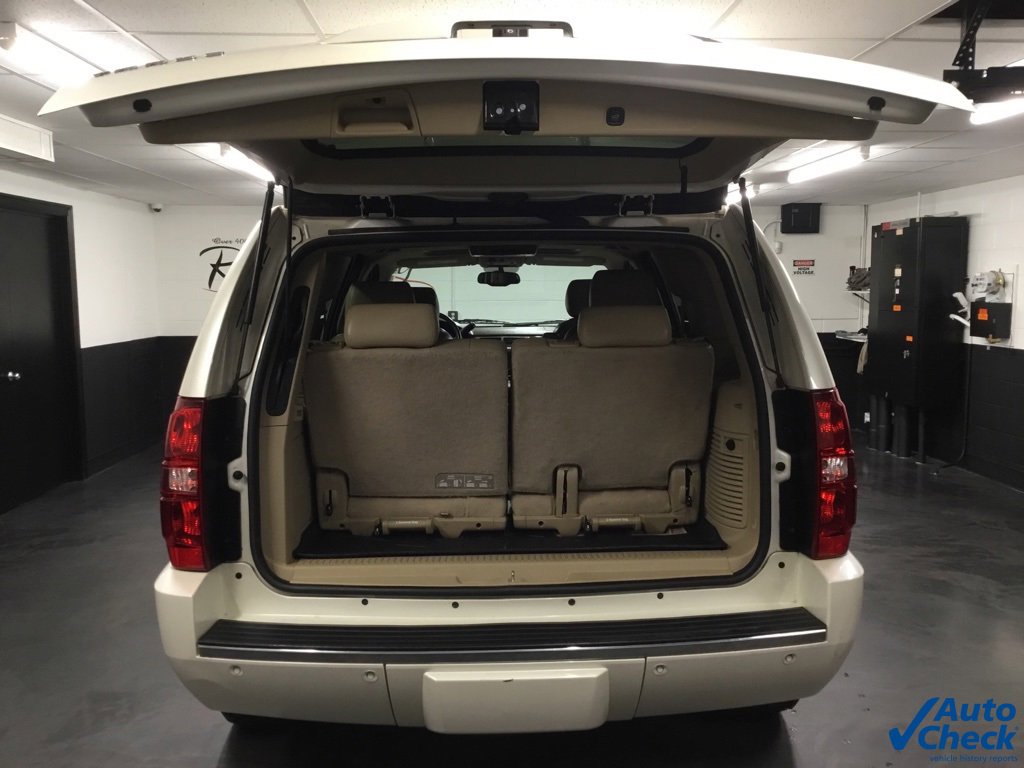 Used 2014 Chevrolet Tahoe LTZ image 12