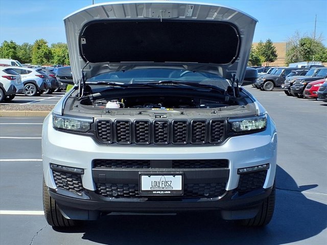 New 2025 Jeep Grand Cherokee L Limited image 22