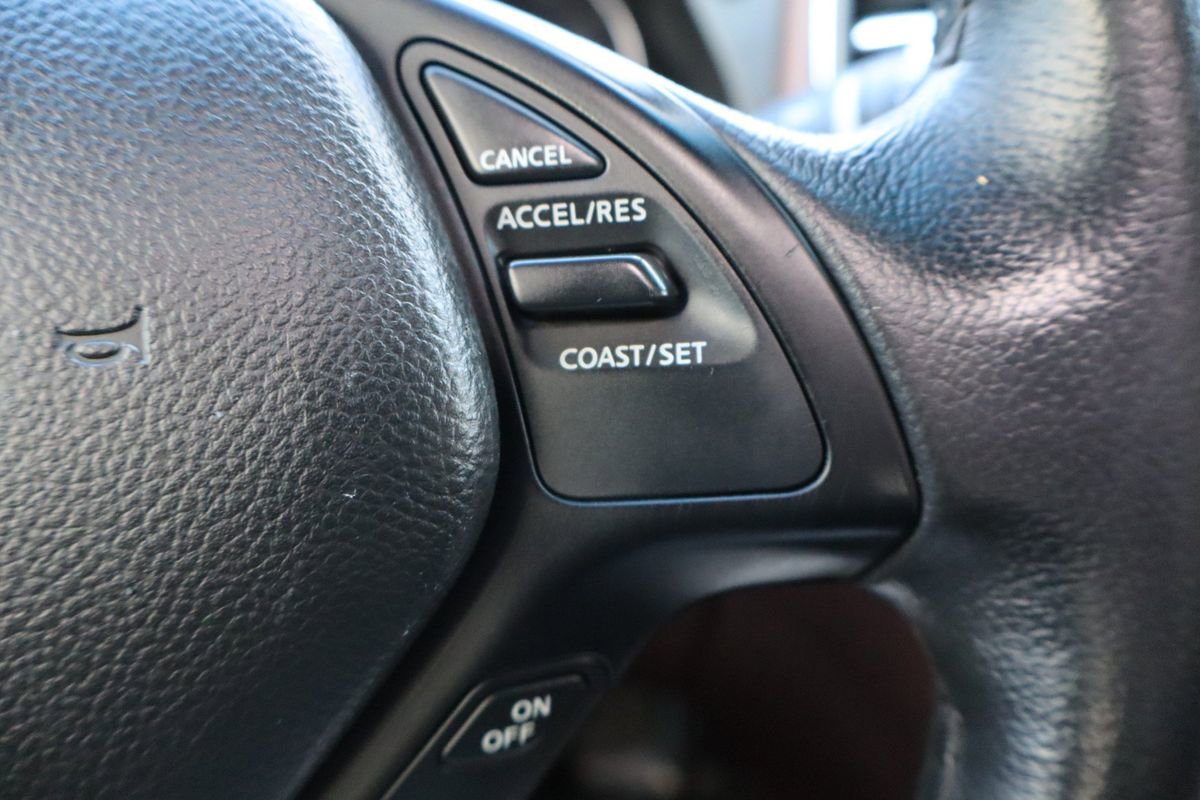 Used 2015 INFINITI QX50 Journey w/ Premium Package image 30