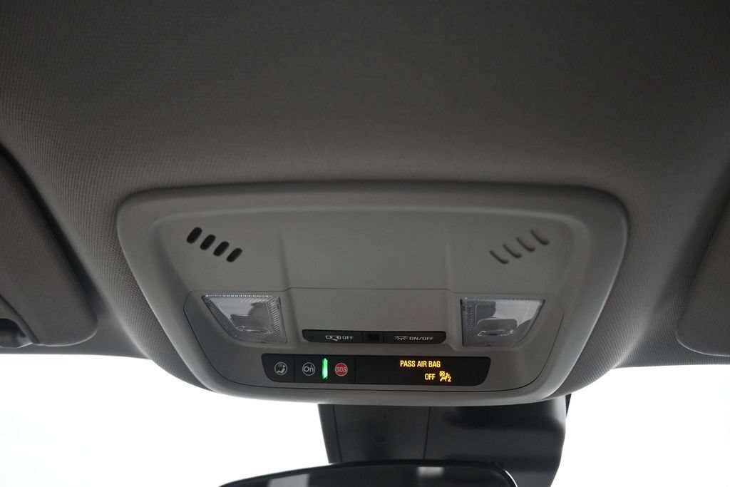 Used 2023 Chevrolet Malibu LT FWD image 23