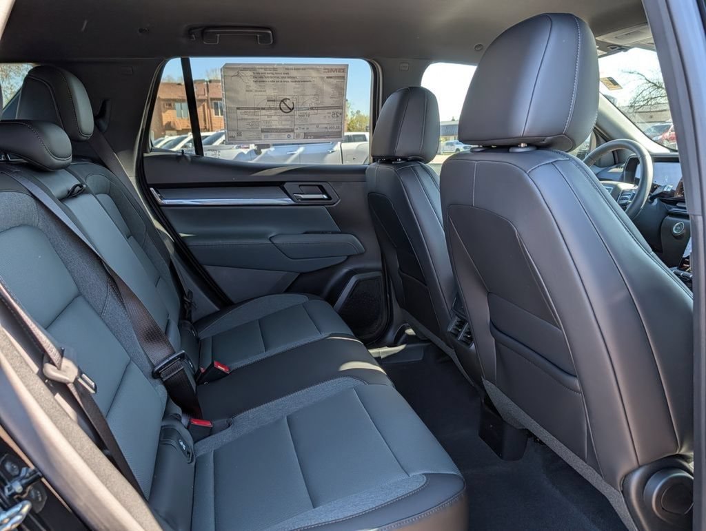 New 2026 GMC Terrain AT4 w/ Technology Package II AWD/4WD image 31