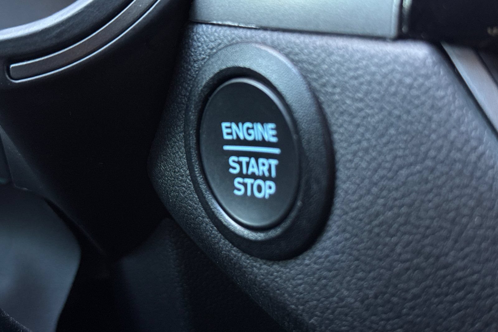 Used 2024 Ford Escape Active FWD image 21