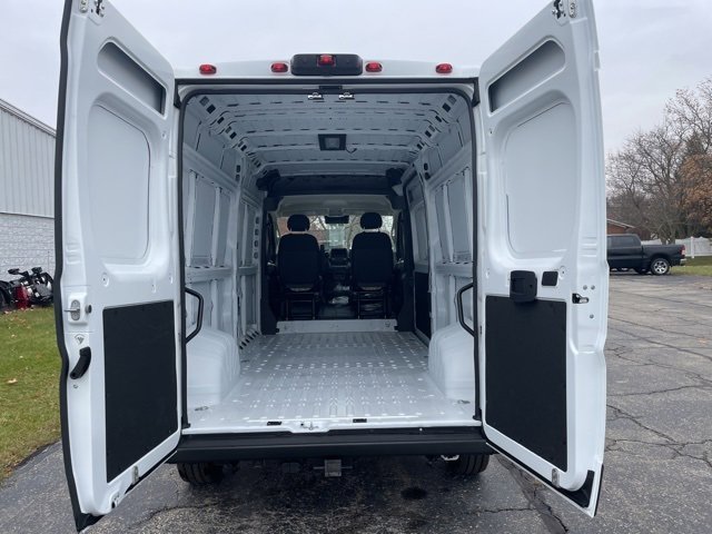 New 2026 RAM ProMaster 2500 w/ Convenience Group image 12