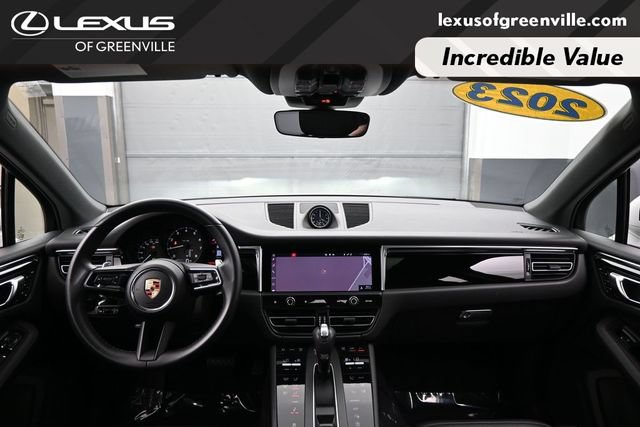 Used 2023 Porsche Macan Turbo AWD/4WD image 24