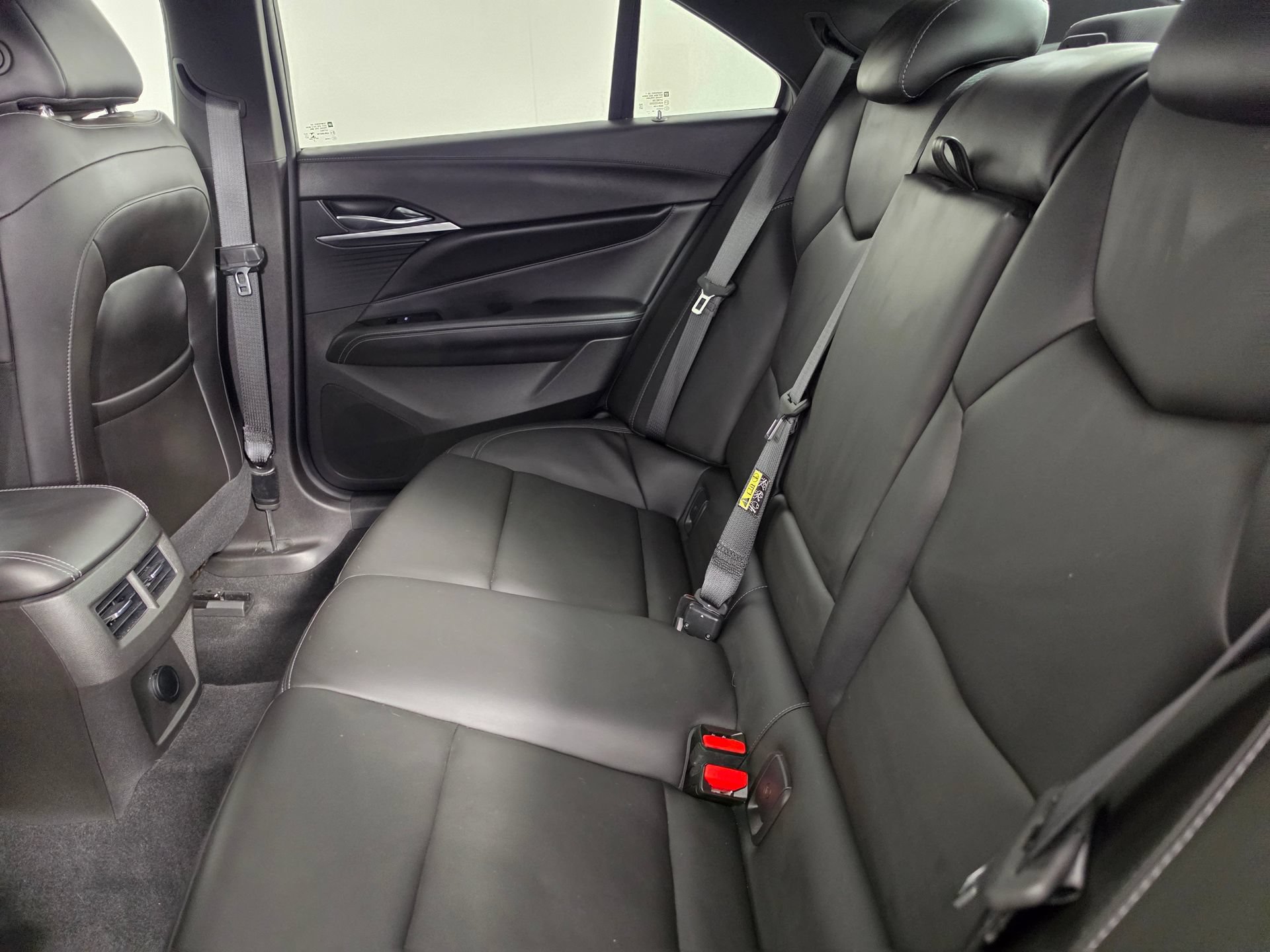 Used 2023 Cadillac CT4 Luxury RWD image 37