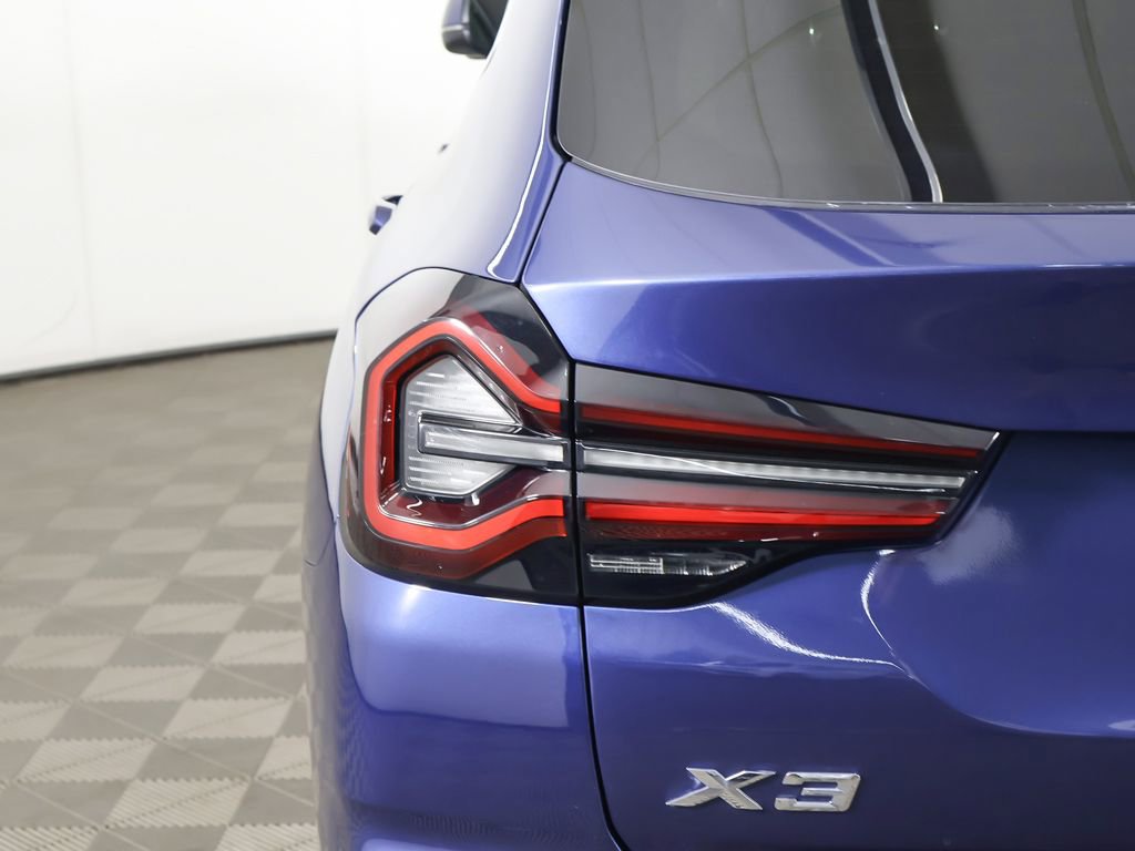 Used 2022 BMW X3 xDrive30i AWD/4WD image 17
