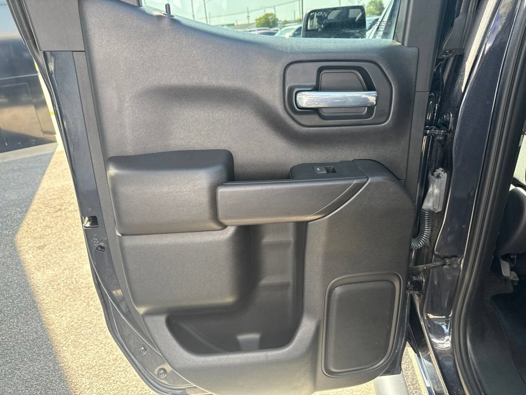 Used 2023 Chevrolet Silverado 1500 Custom w/ LPO, Dark Essentials Package AWD/4WD image 16