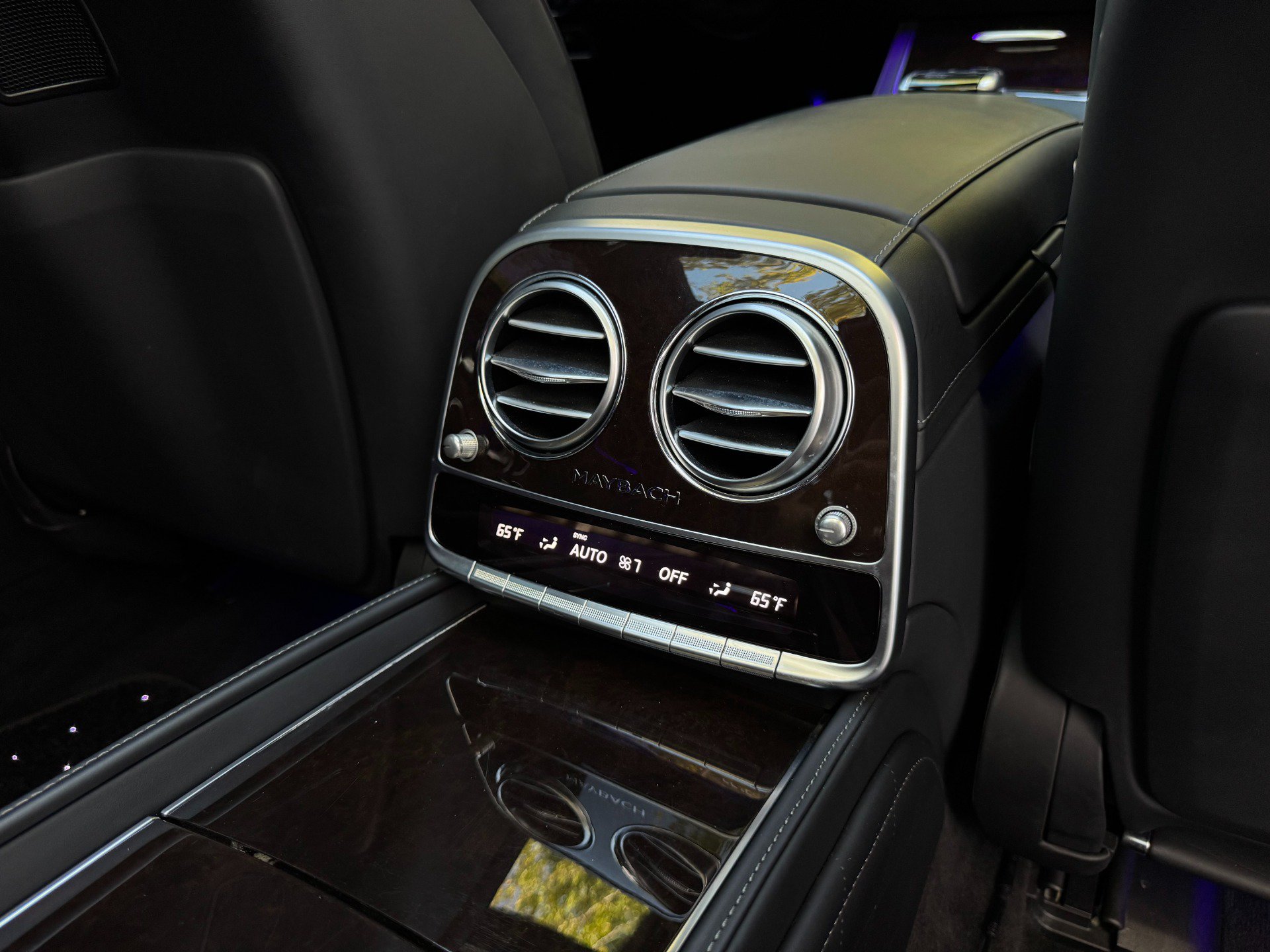Used 2020 Mercedes-Benz Maybach S 650 image 63