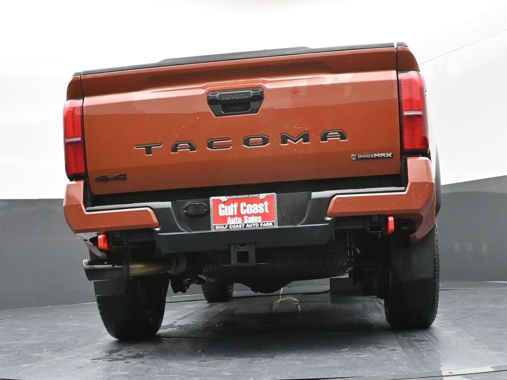 Certified 2025 Toyota Tacoma TRD Off-Road image 37