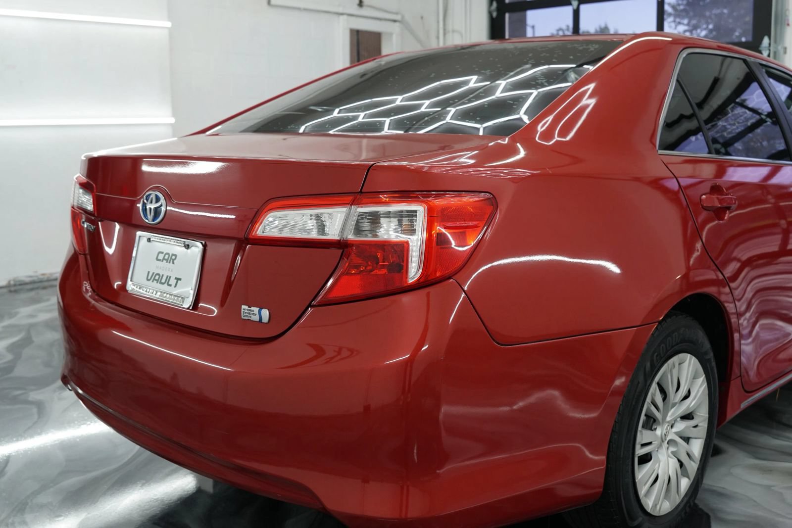 Used 2012 Toyota Camry LE w/ Preferred Accessory Pkg FWD image 8