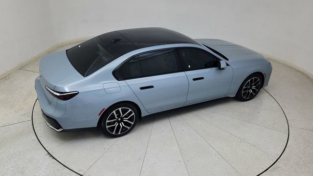 Used 2025 BMW 740i xDrive w/ Premium Package image 82