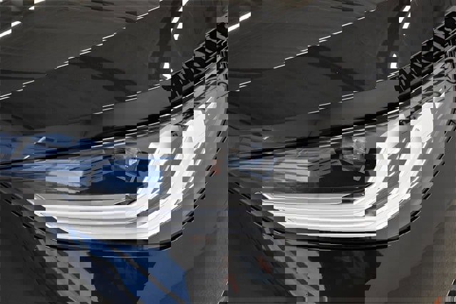 Used 2025 BMW X3 xDrive30i w/ Convenience Package image 28