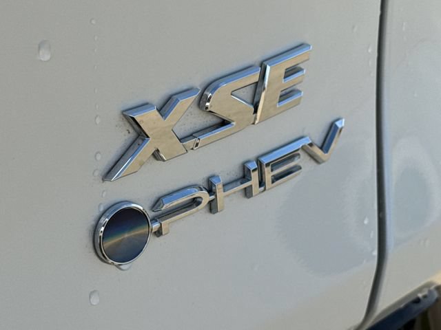 Used 2025 Toyota RAV4 XSE w/ Premium Package AWD/4WD image 10