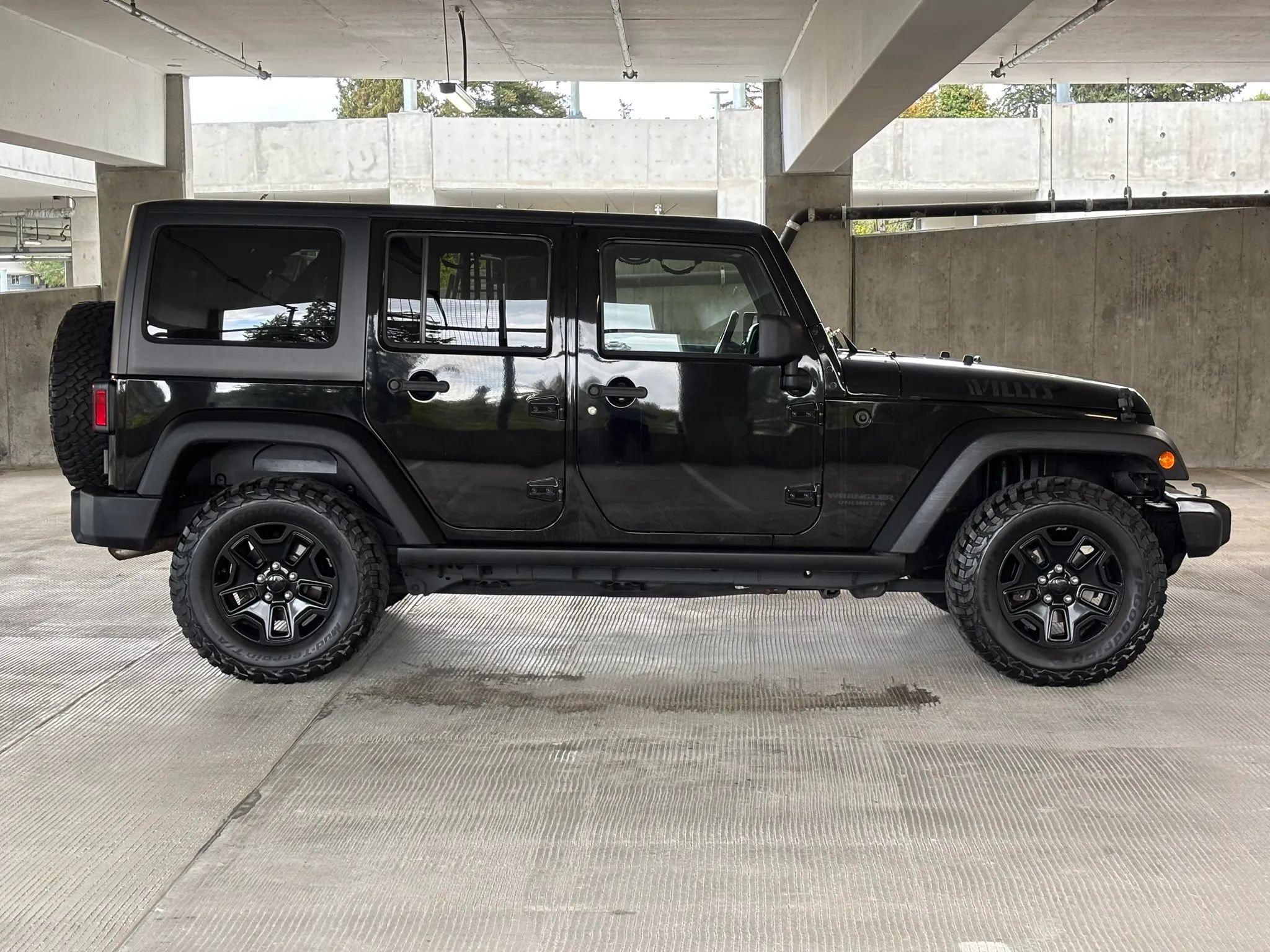 Used 2015 Jeep Wrangler Unlimited Sport AWD/4WD image 7