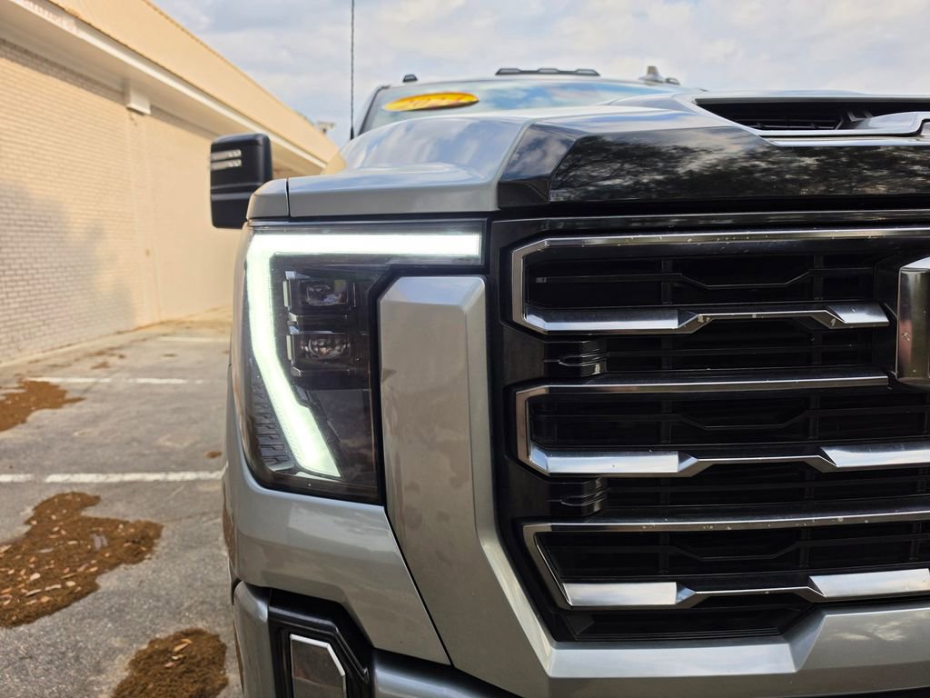 Used 2024 GMC Sierra 2500 AT4 w/ AT4 Preferred Package image 18