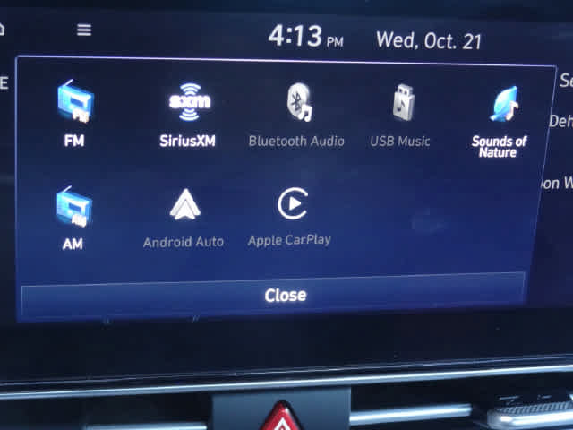 Used 2024 Hyundai Elantra SEL FWD image 25