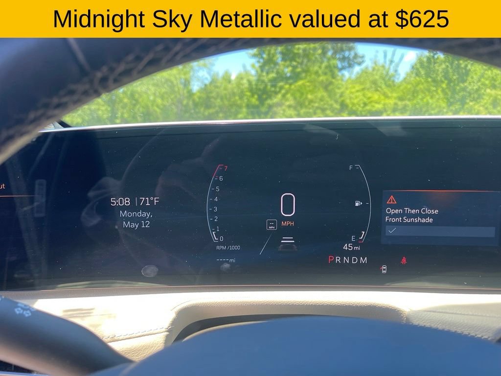 Used 2025 Cadillac XT4 Premium Luxury w/ Technology Package FWD image 9