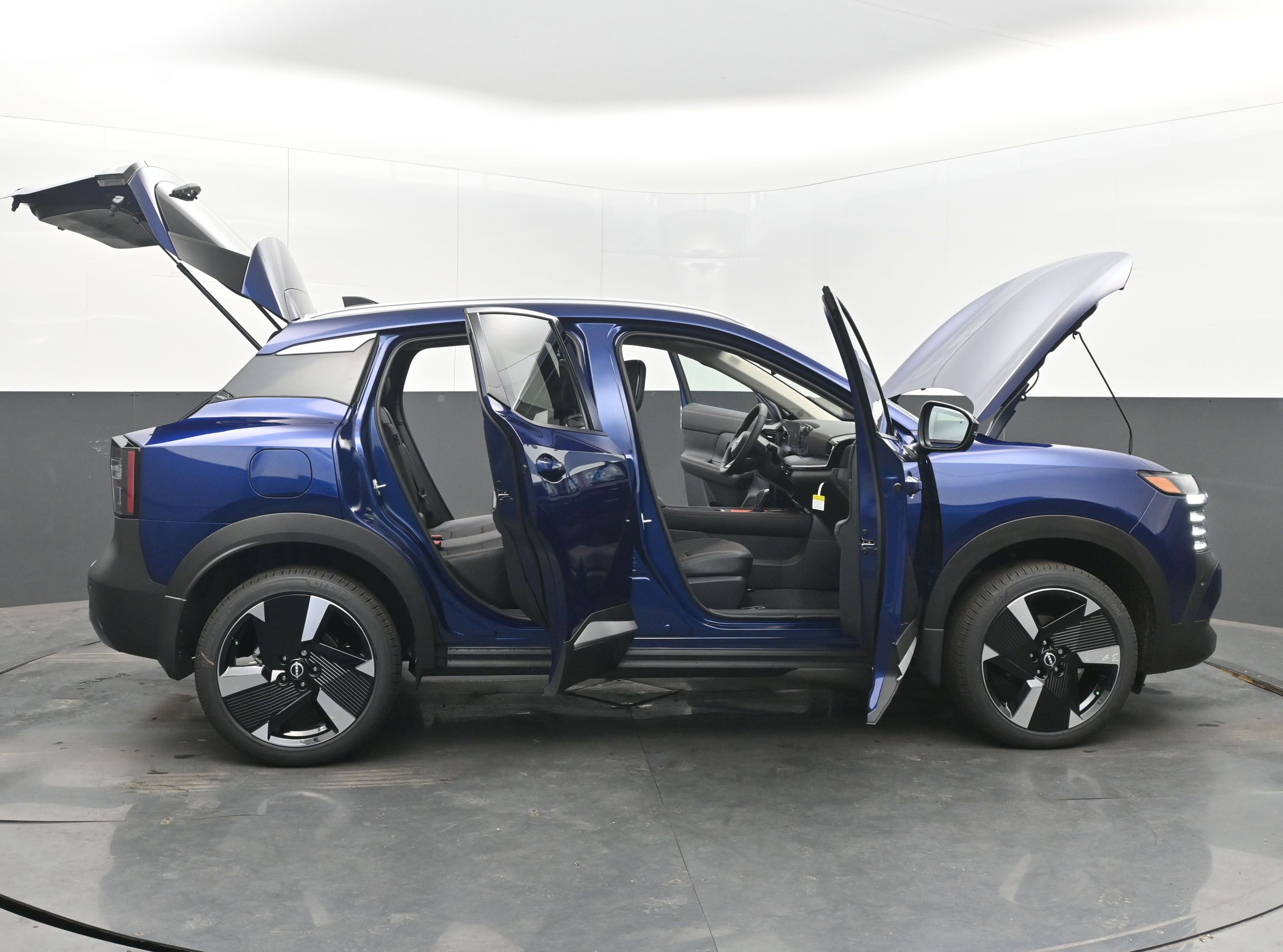 New 2026 Nissan Kicks SR w/ SR Premium Package image 46