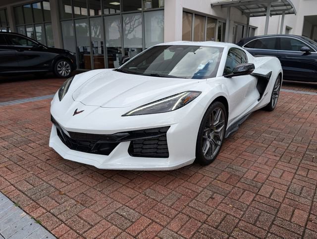 Certified 2024 Chevrolet Corvette Z06 image 3