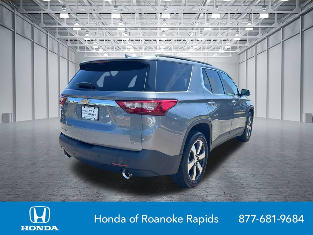 Used 2019 Chevrolet Traverse LT w/ LT Premium Package AWD/4WD image 7