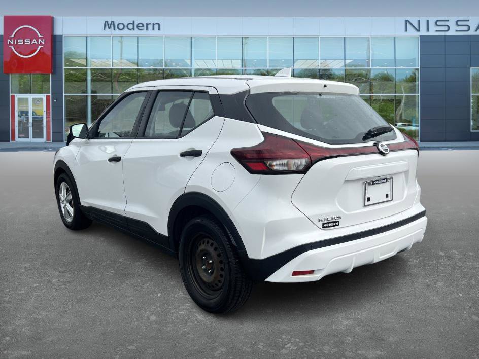 Certified 2021 Nissan Kicks S image 7