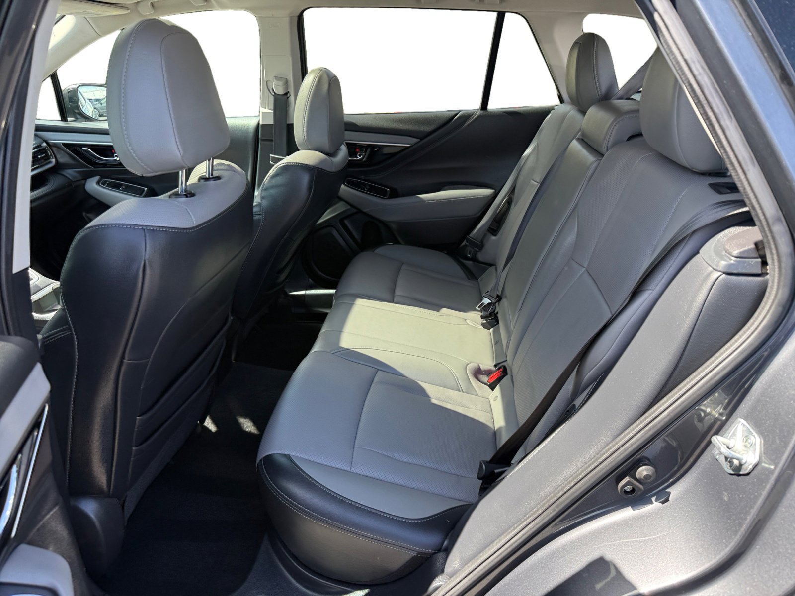 Certified 2023 Subaru Outback Limited AWD/4WD image 16