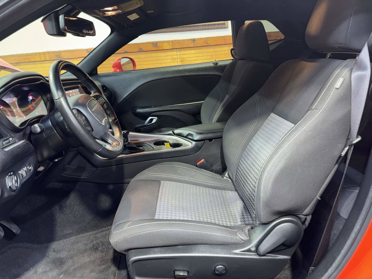 Used 2022 Dodge Challenger SXT w/ Blacktop Package image 17